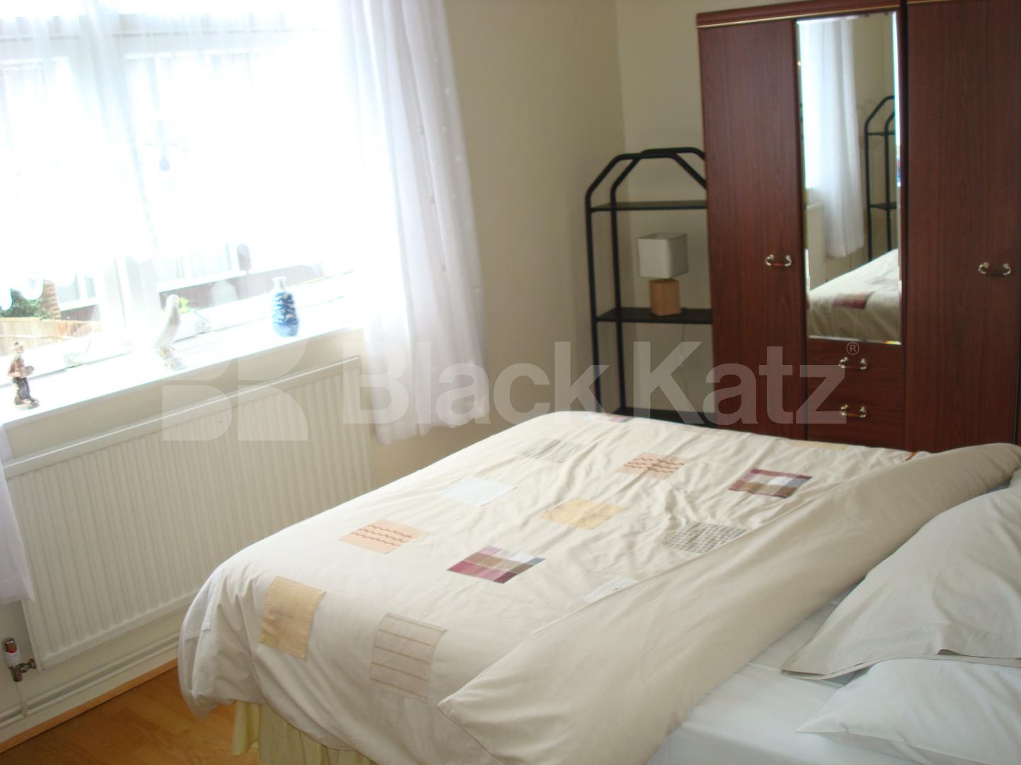 			New Instruction, 2 Bedroom, 1 bath, 1 reception Flat			 Rowington Close, Little Venice